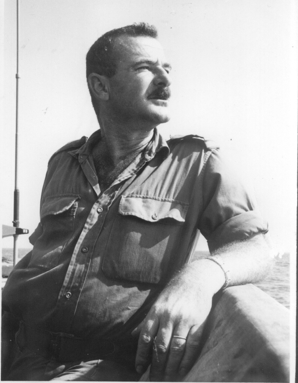 עזרא (׳כריש׳) קדם ז"ל, תמונה בשחור־לבן
