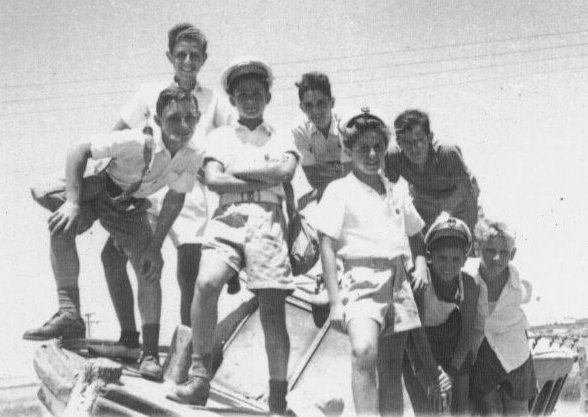 יום פלוגה – 28 במאי 1947 – "נחשולים א" עם אלי לוי